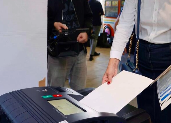 OPSTRUIRANJE POŠTENIH IZBORA Ometanje postupka javne nabave?